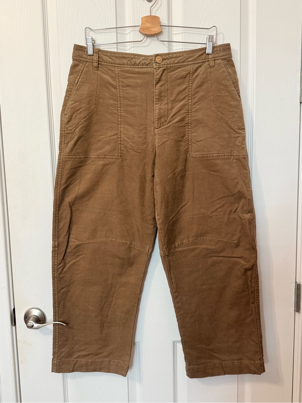 Kut from the Kloth Cropped Wide-Leg Corduroy Pants in Camel - Picture 3 of 7